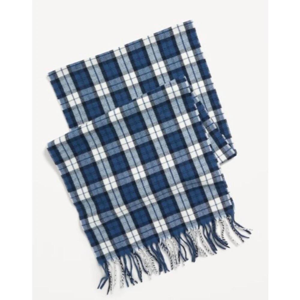 Flannel Scarf Old Navy Blue and White Plaid 13x67